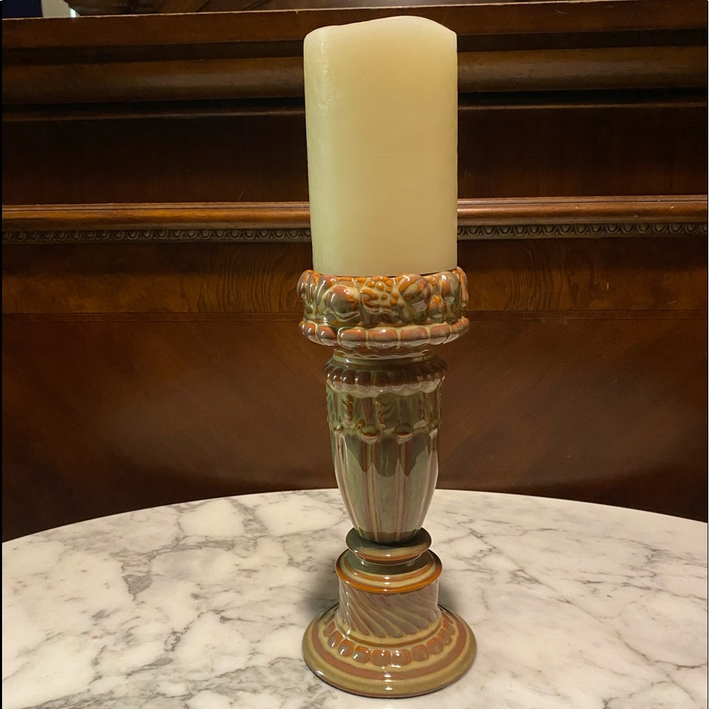 Candle holder and battery operated candle